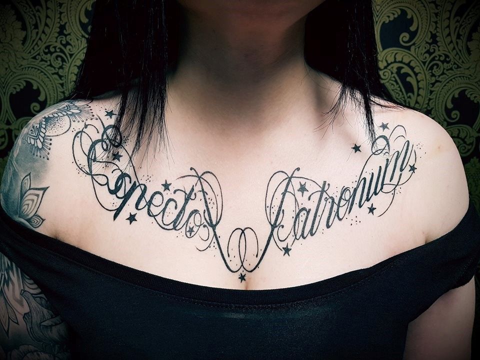 Fotogalerie ,,Tattoos neu'' von Tattoo V,