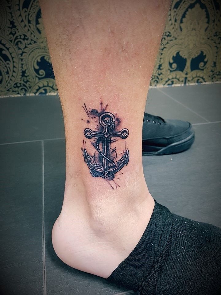 Fotogalerie ,,Tattoos neu'' von Tattoo V,