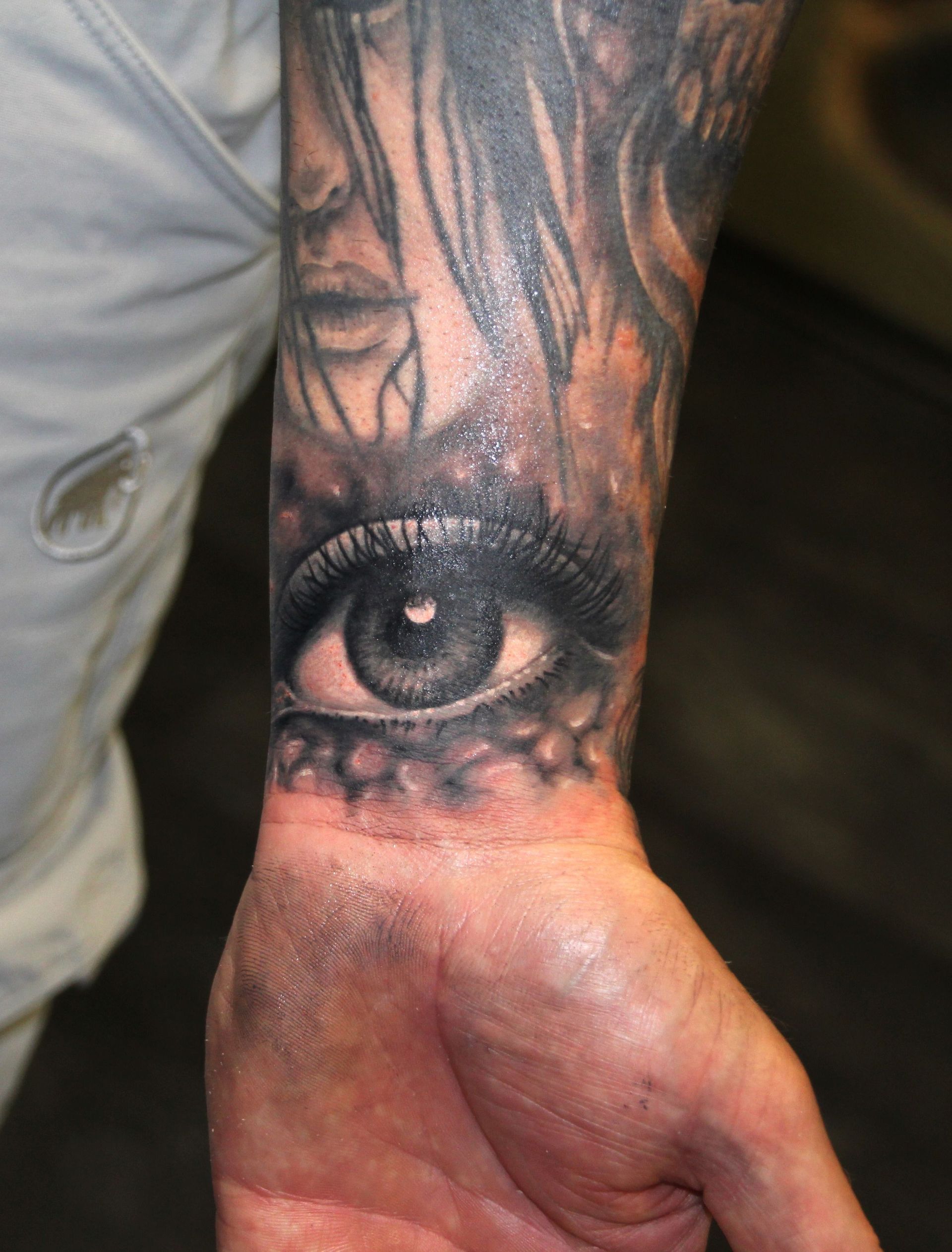 Fotogalerie ,,Tattoos alt'' von Tattoo V,