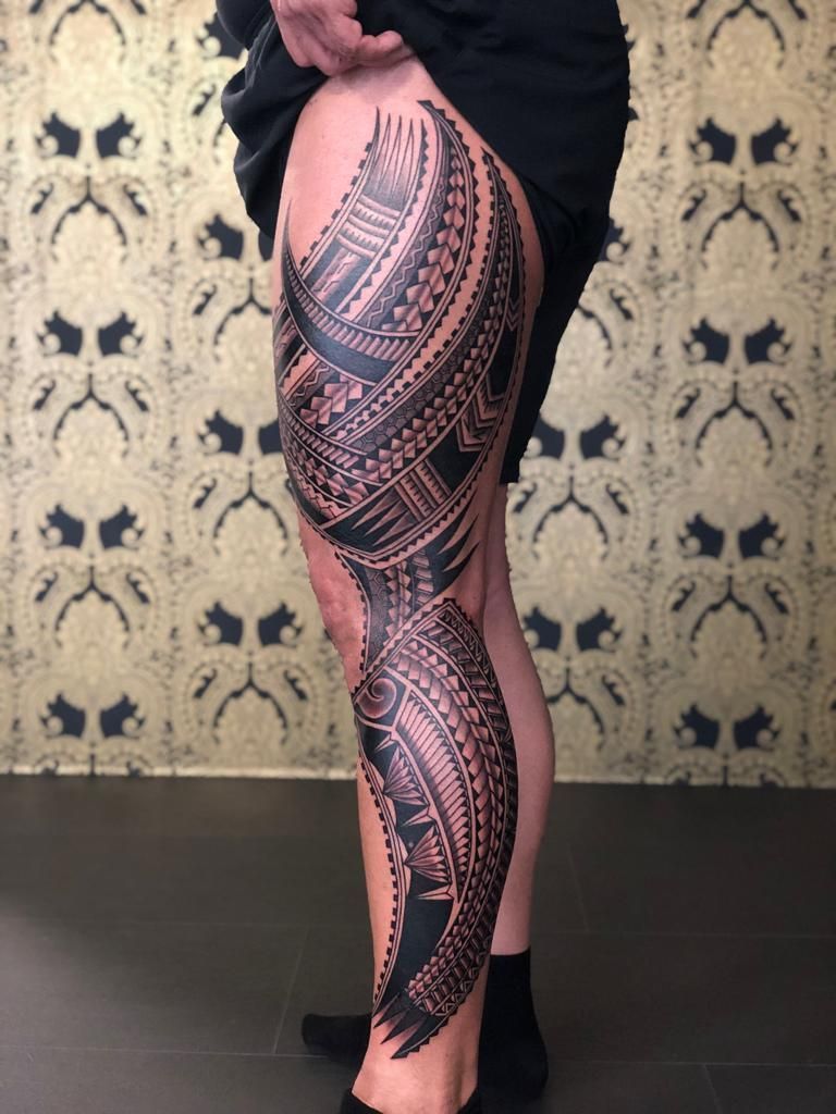Fotogalerie ,,Tattoos neu'' von Tattoo V,