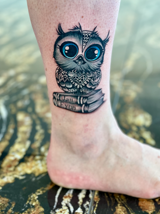 Fotogalerie ,,Tattoos neu'' von Tattoo V,