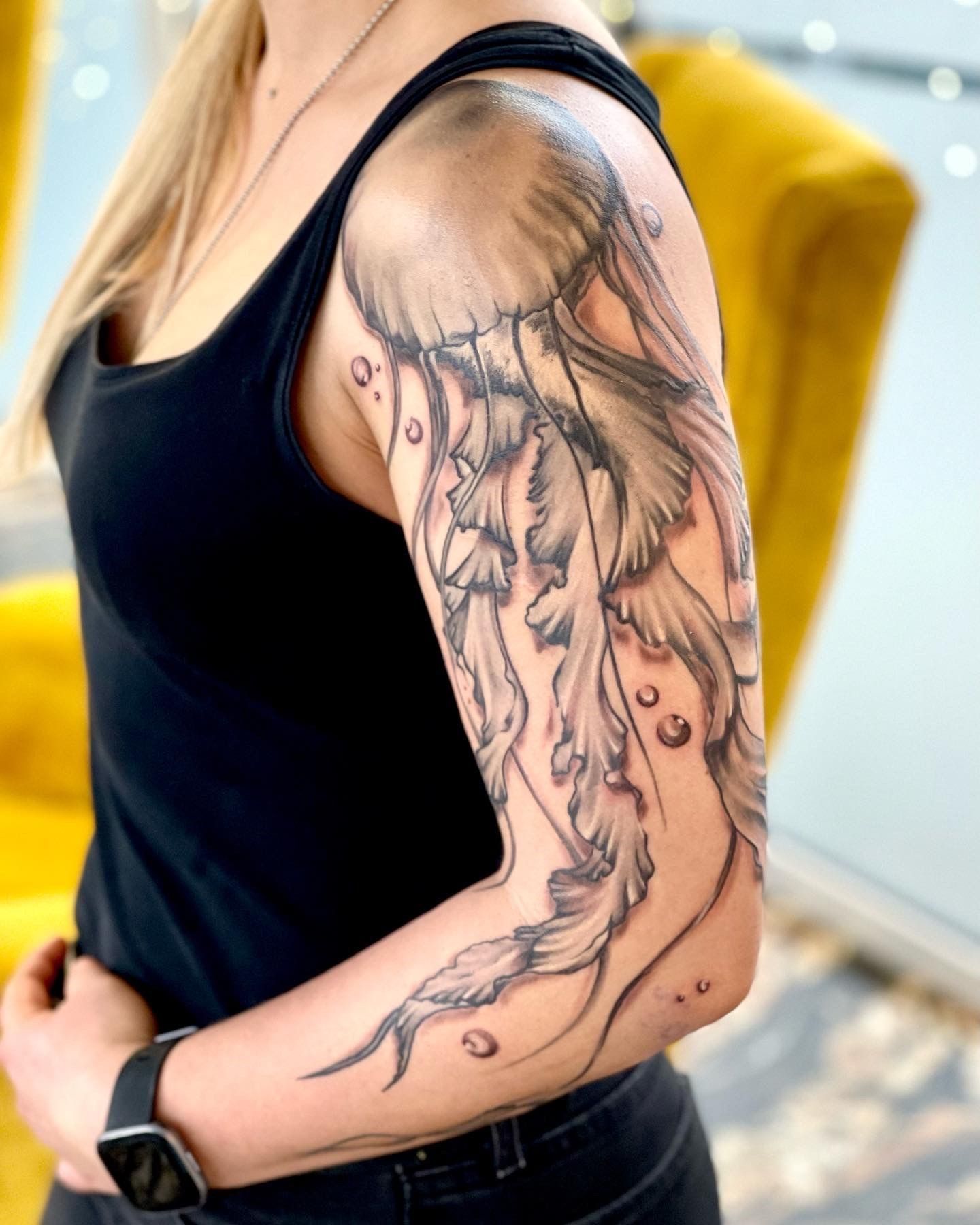 Fotogalerie ,,Tattoos neu'' von Tattoo V,