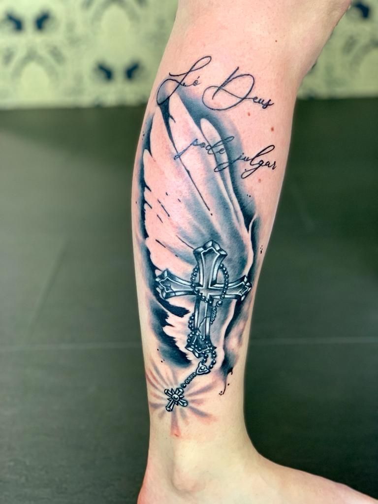 Fotogalerie ,,Tattoos neu'' von Tattoo V,