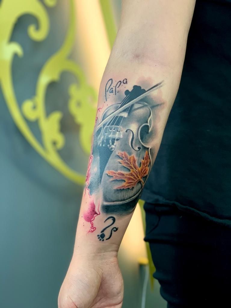 Fotogalerie ,,Tattoos neu'' von Tattoo V,
