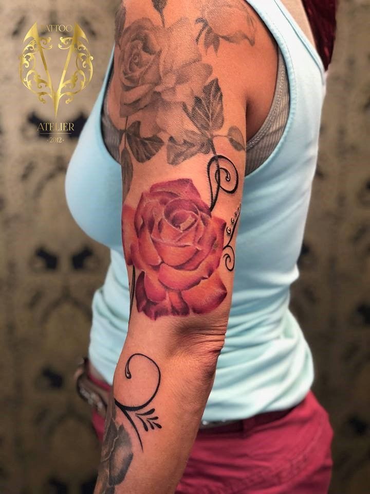 Fotogalerie ,,Tattoos neu'' von Tattoo V,