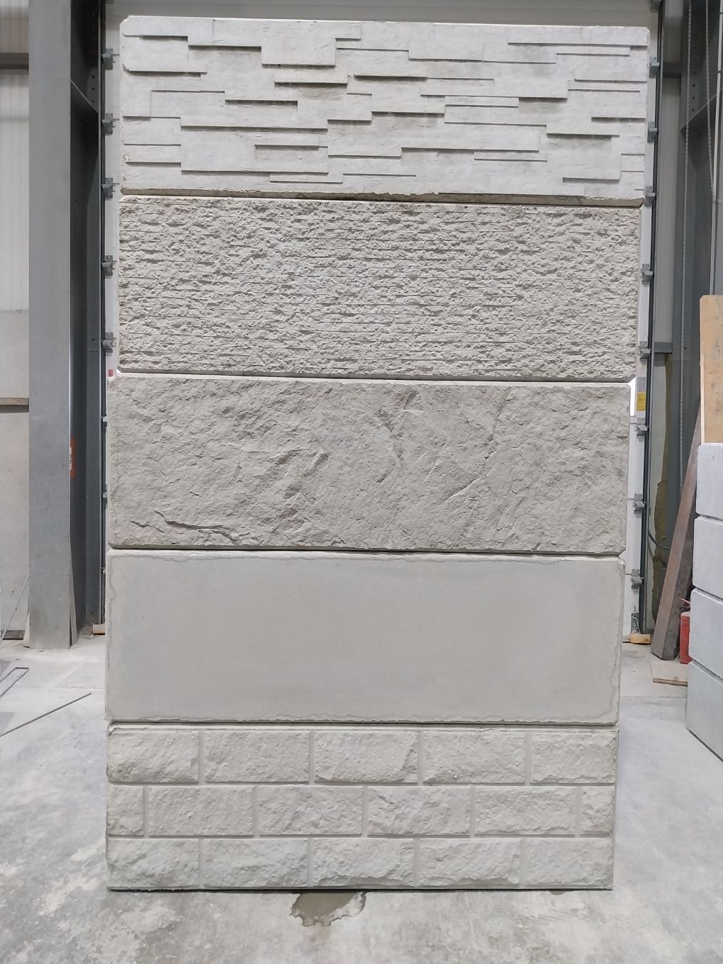 3 blocs de béton texturés