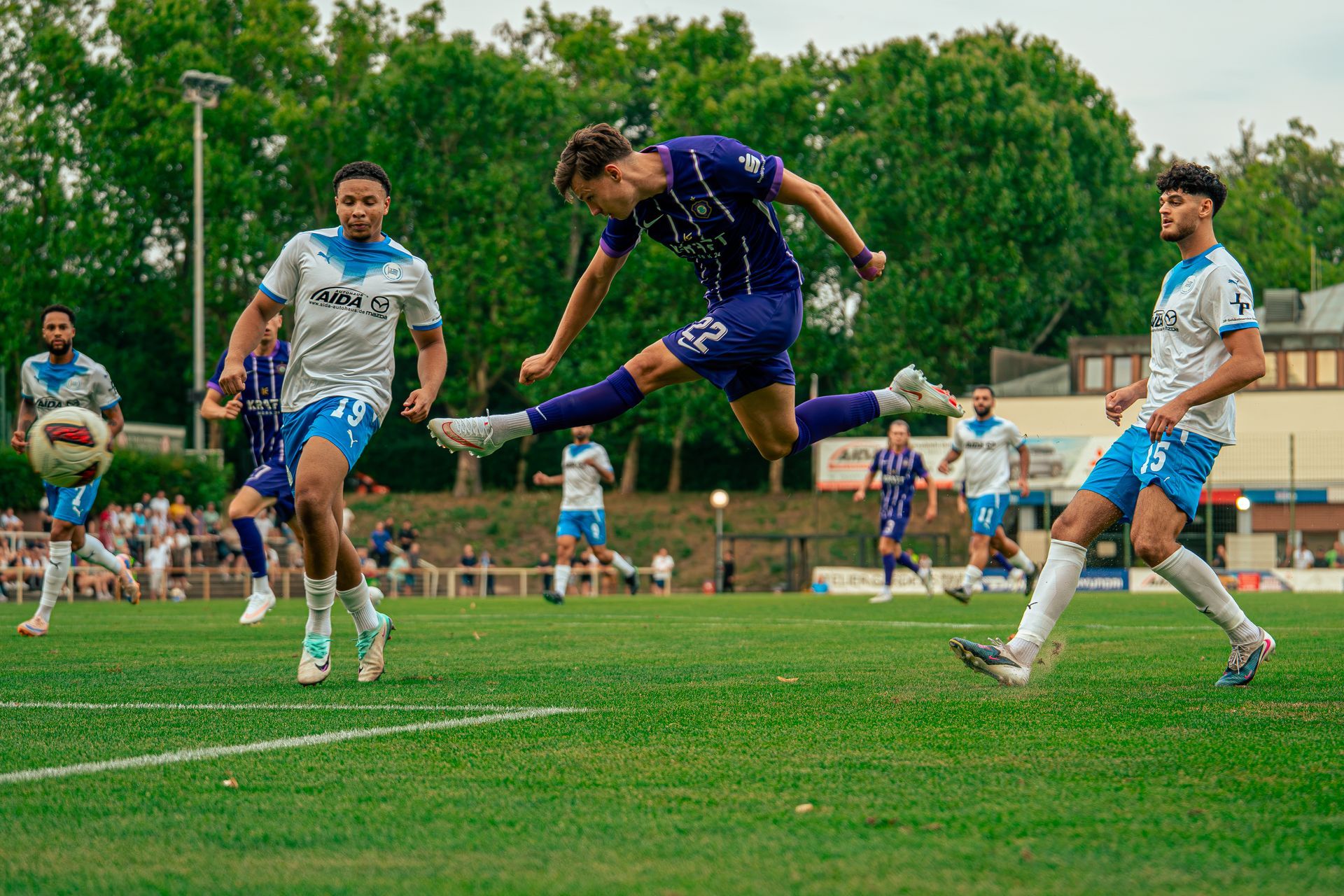 Fußballspieler in Aktion