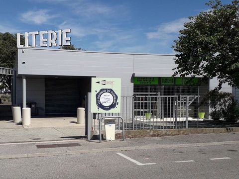 Devanture du magasin Au Bonheur du Dormeur