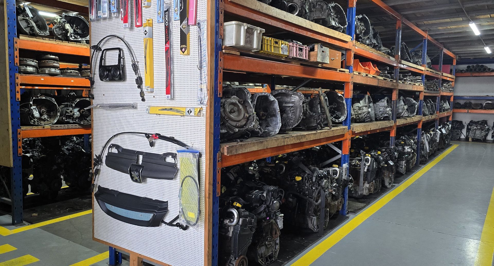 Triforce - setor automóvel e importação de peças