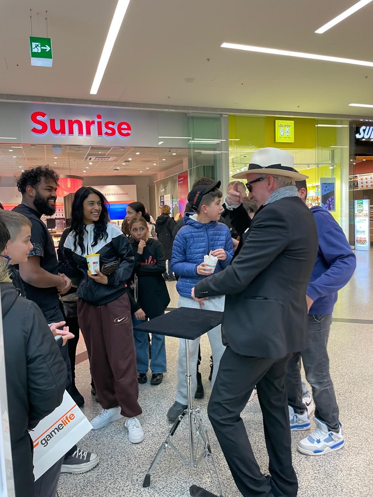 Die etwas andere Unterhaltung am Apéro, Empfang, Promotion 