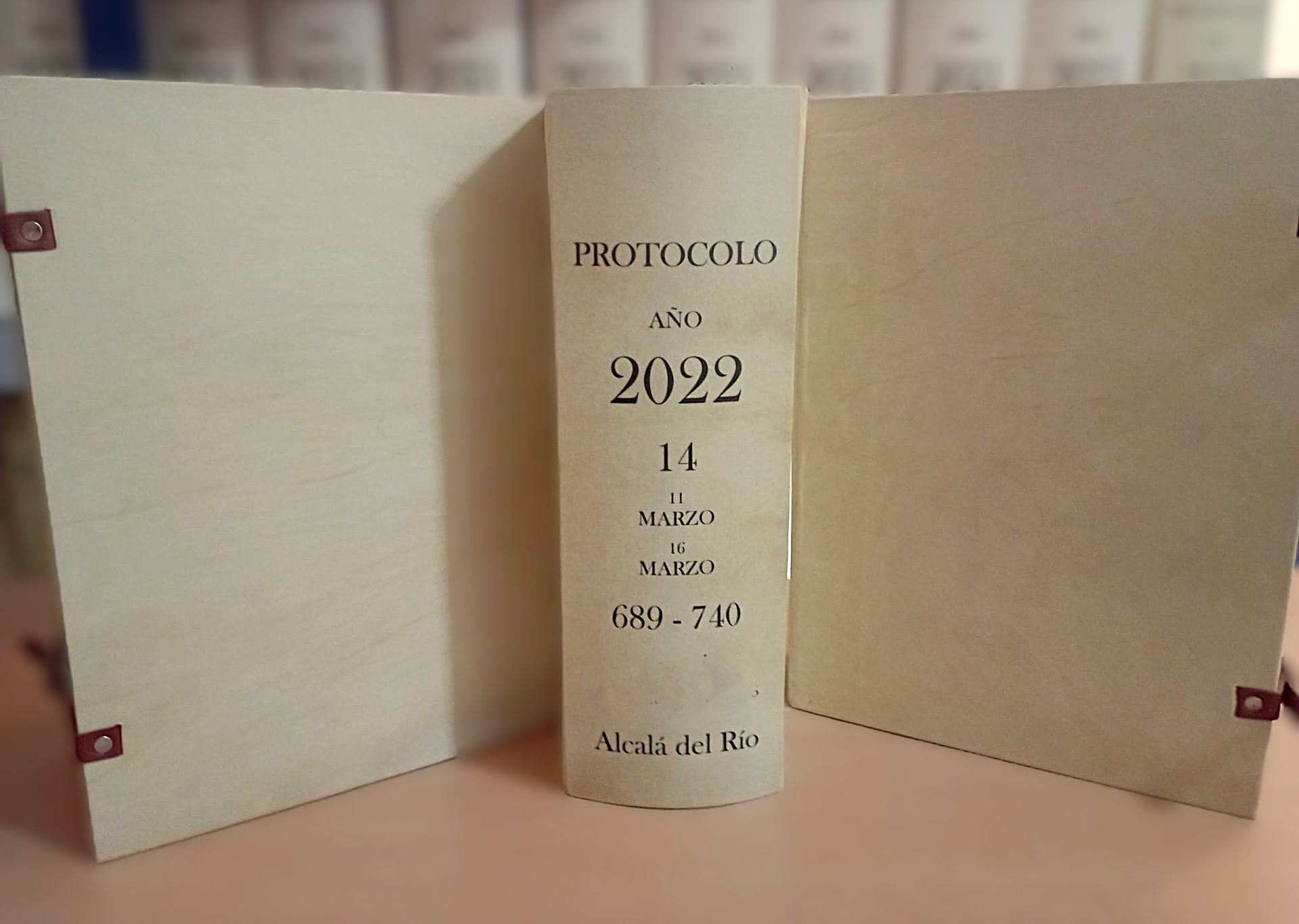 Encuadernación pergamino completo