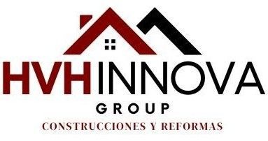 Logo de HVHINNOVA Group con iconos de techo rojo y negro, texto &ldquo;Construcciones y Reformas&rdquo;