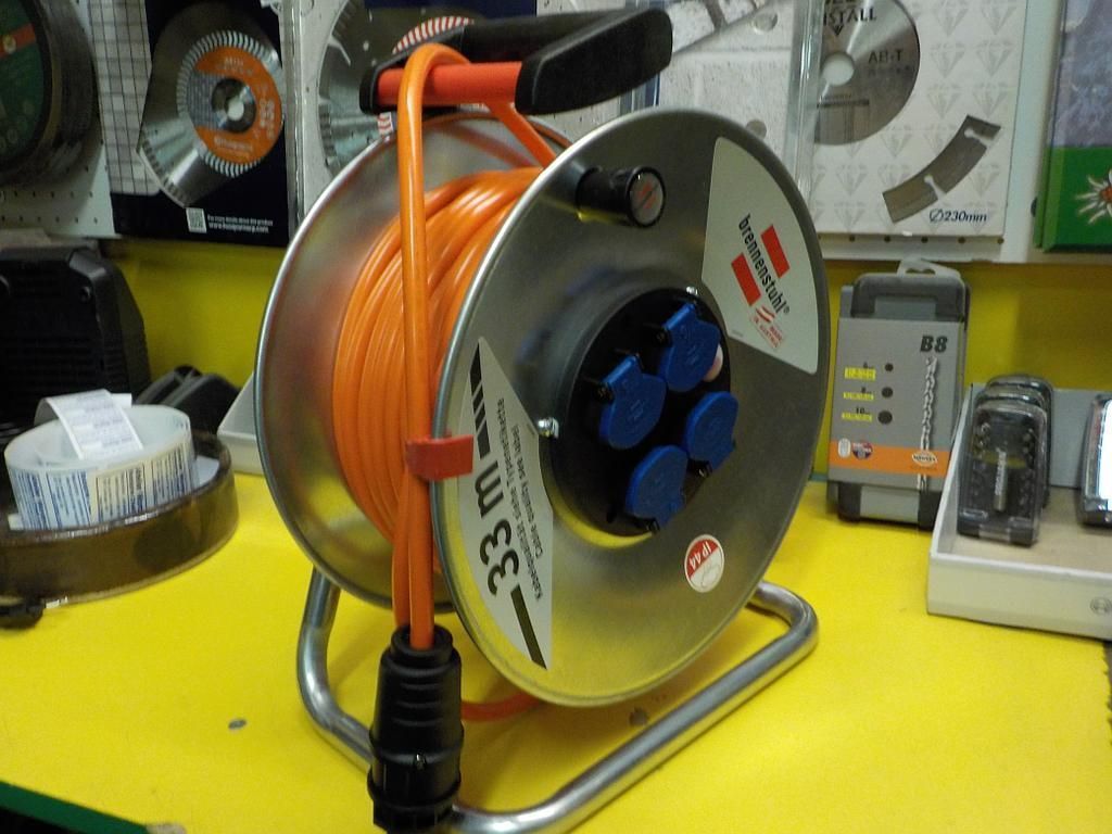 Enrouleur 230 volts pour chantier protection IP44