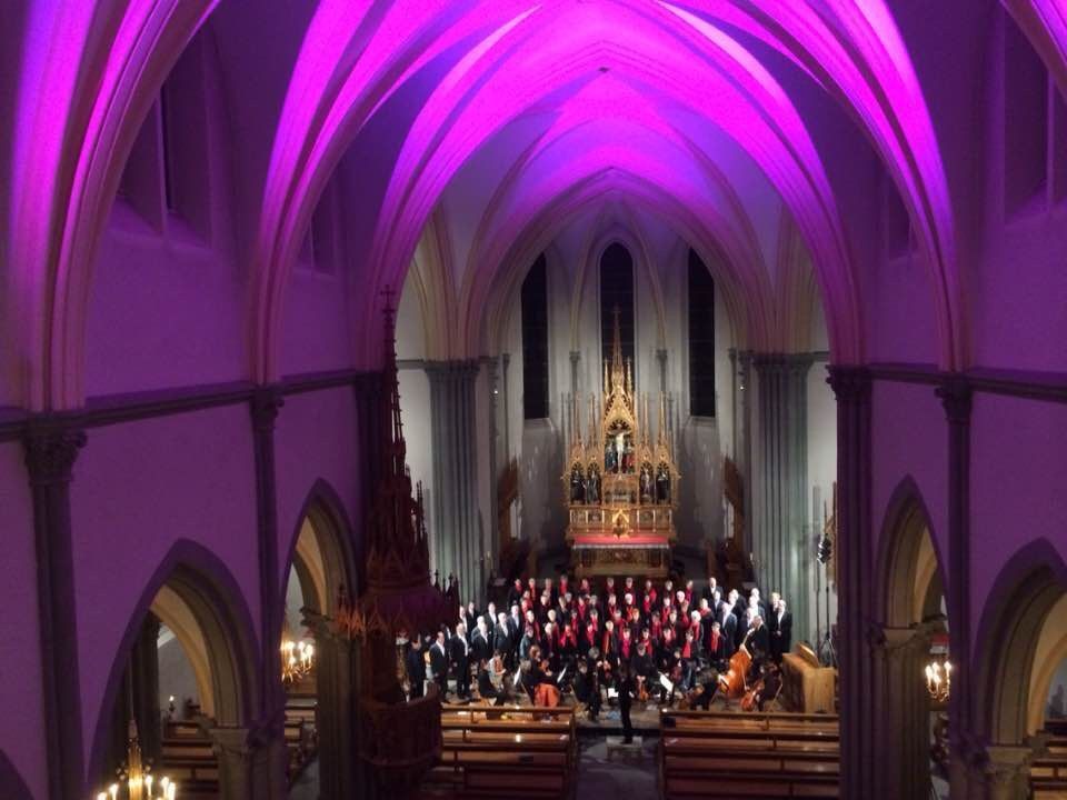 Konzert in einer Kirche, White Horse Live Anlagen