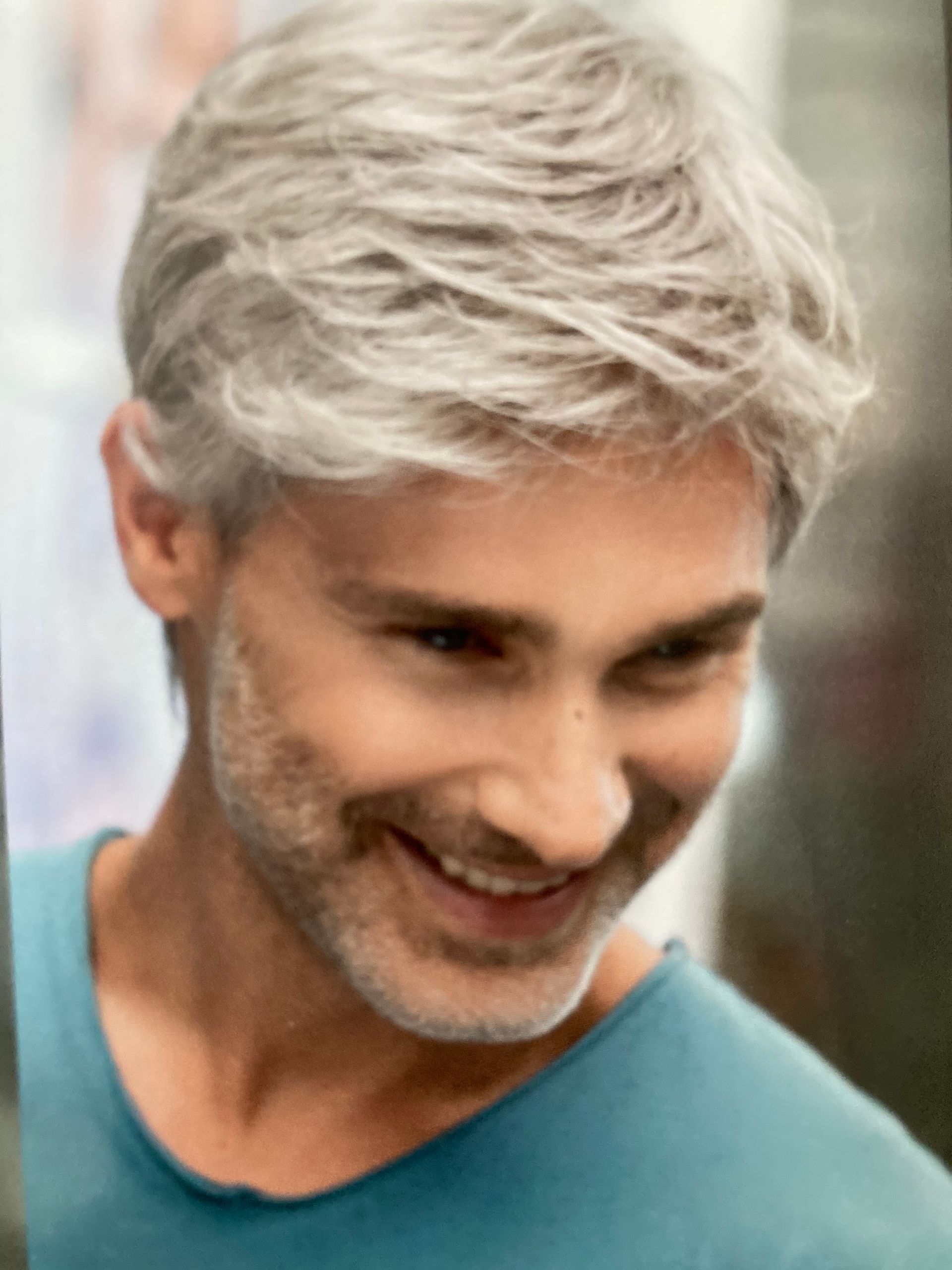 Perruque homme courte