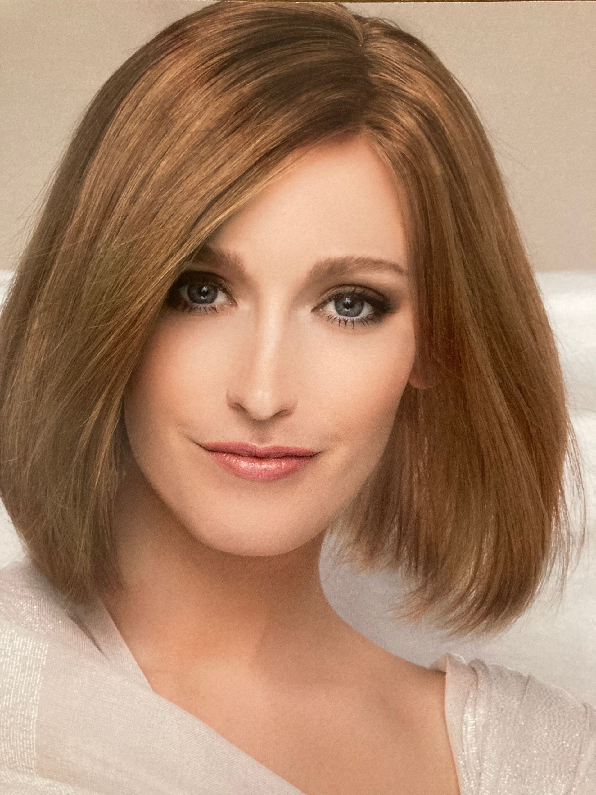 Perruque femme chatain clair