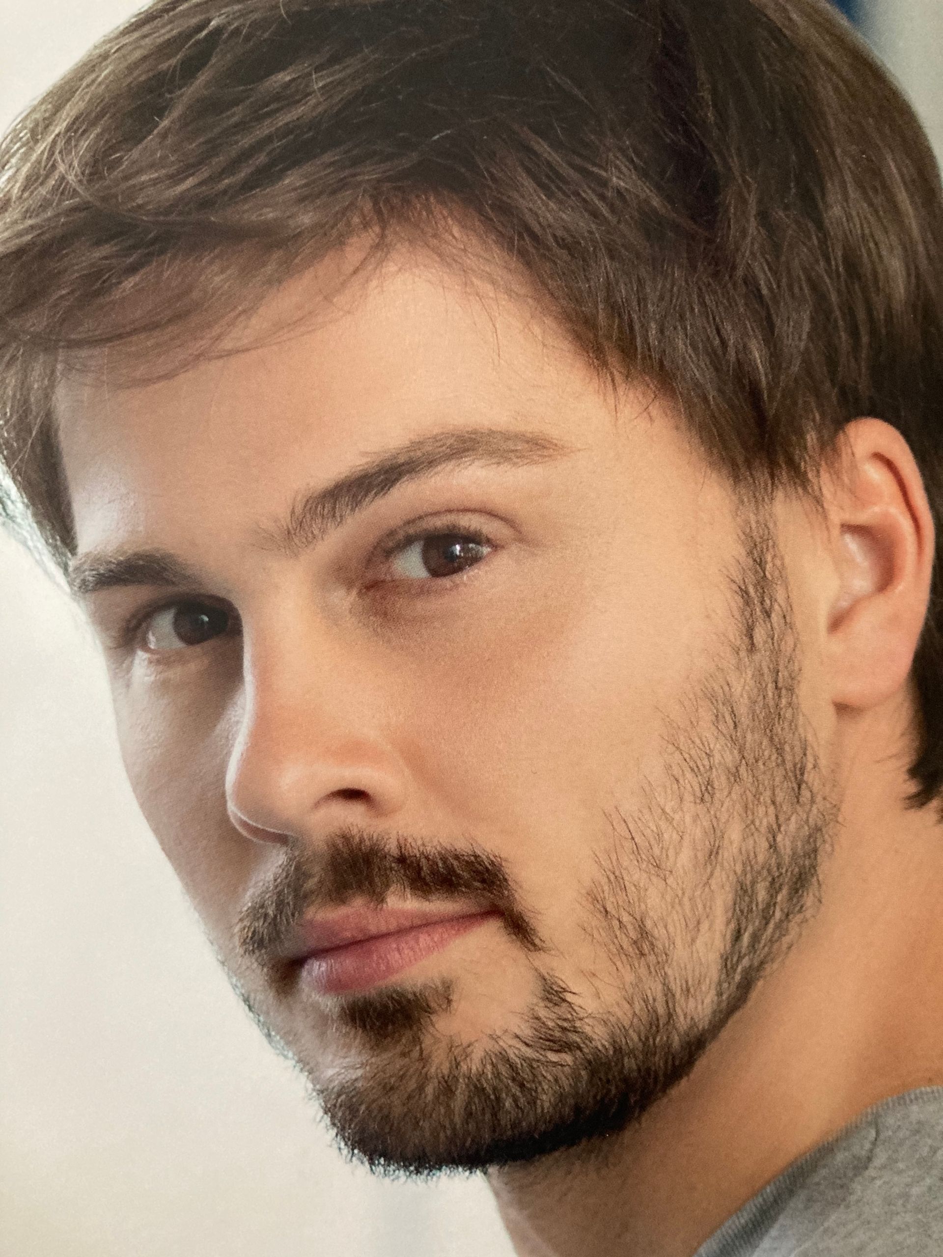 Perruque jeune homme