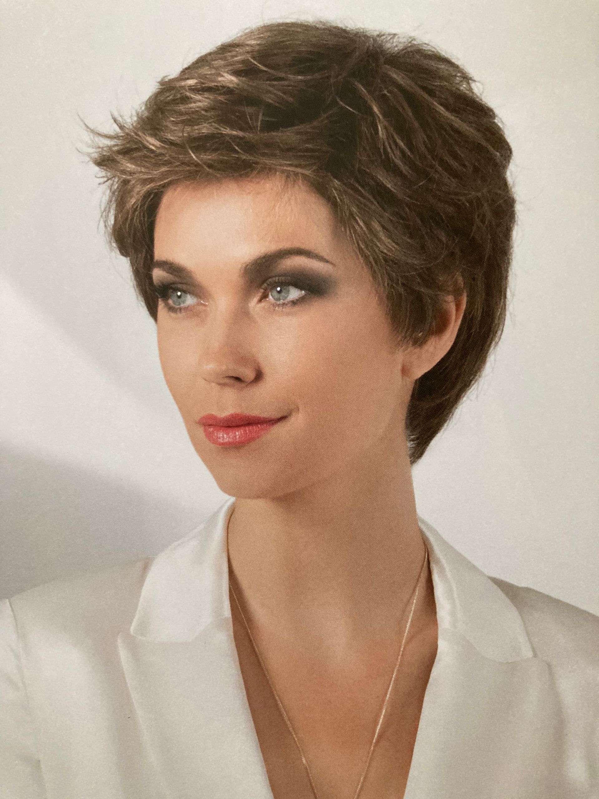 Perruque courte pour femme