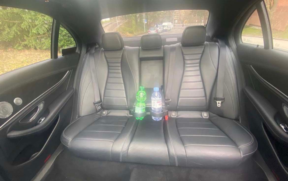 Taxi-Service
Top-bewerteter