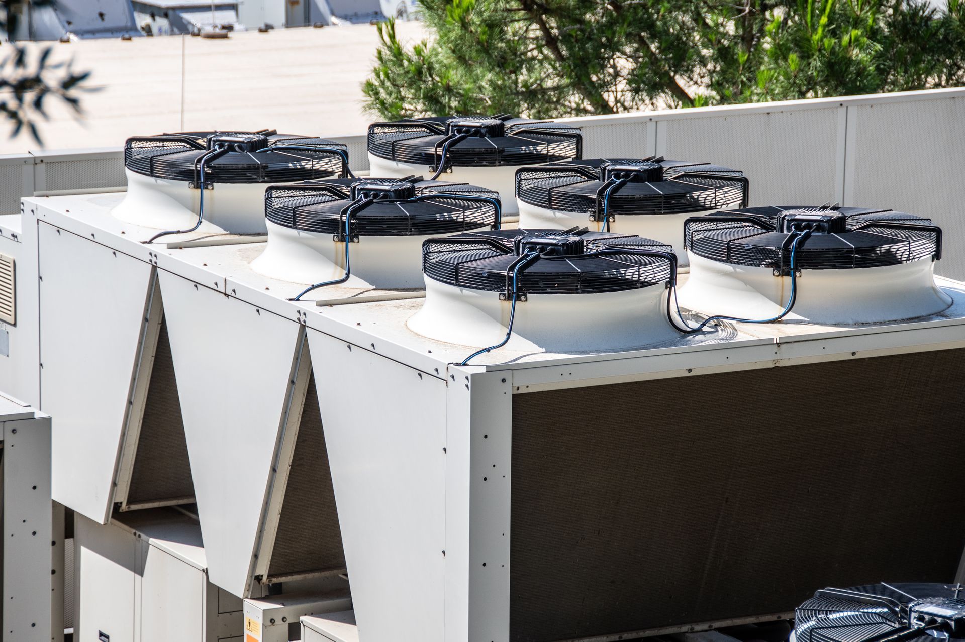 Grilles de ventilation d'une centrale de traitement d'air 
