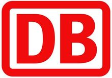 Ein rot-weißes DB-Logo auf weißem Hintergrund