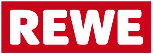 Ein rotes Schild mit der Aufschrift „Rewe“ in weißen Buchstaben