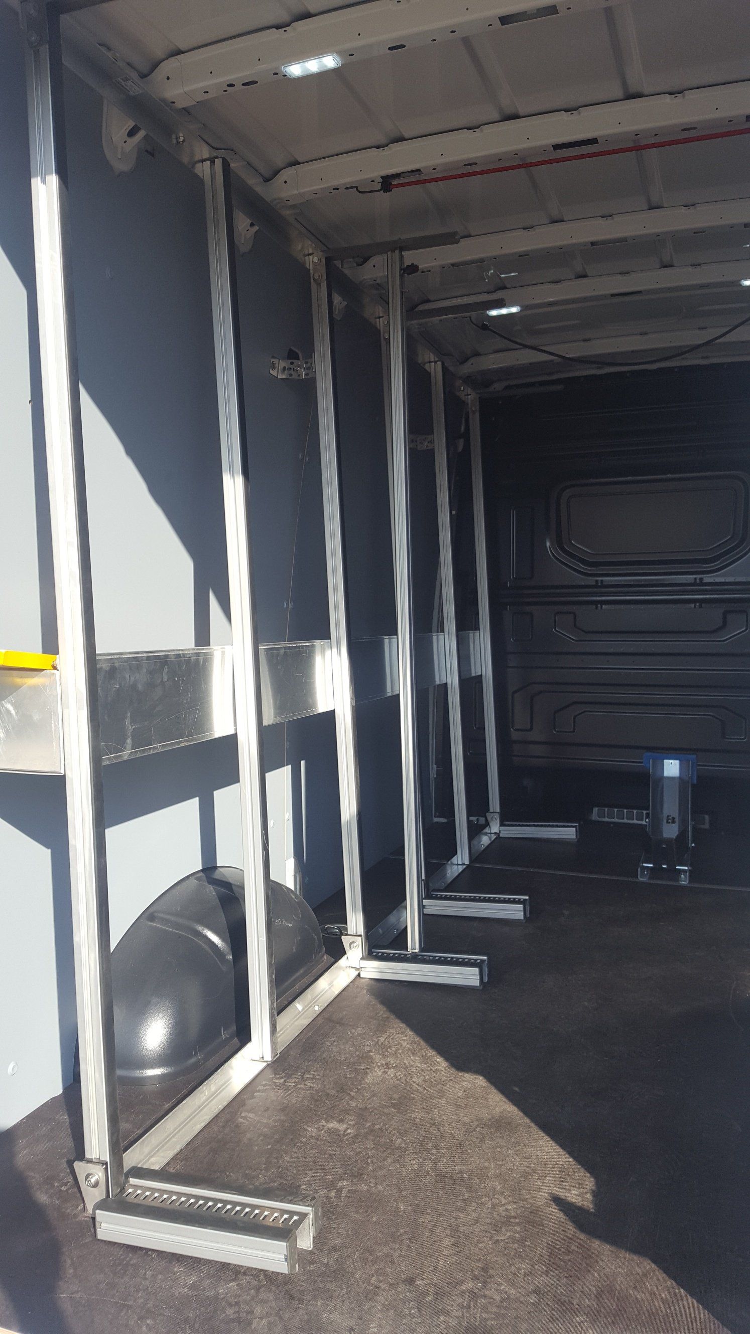 Aménagement fourgon par Carrosserie Dejean à Carcassonne