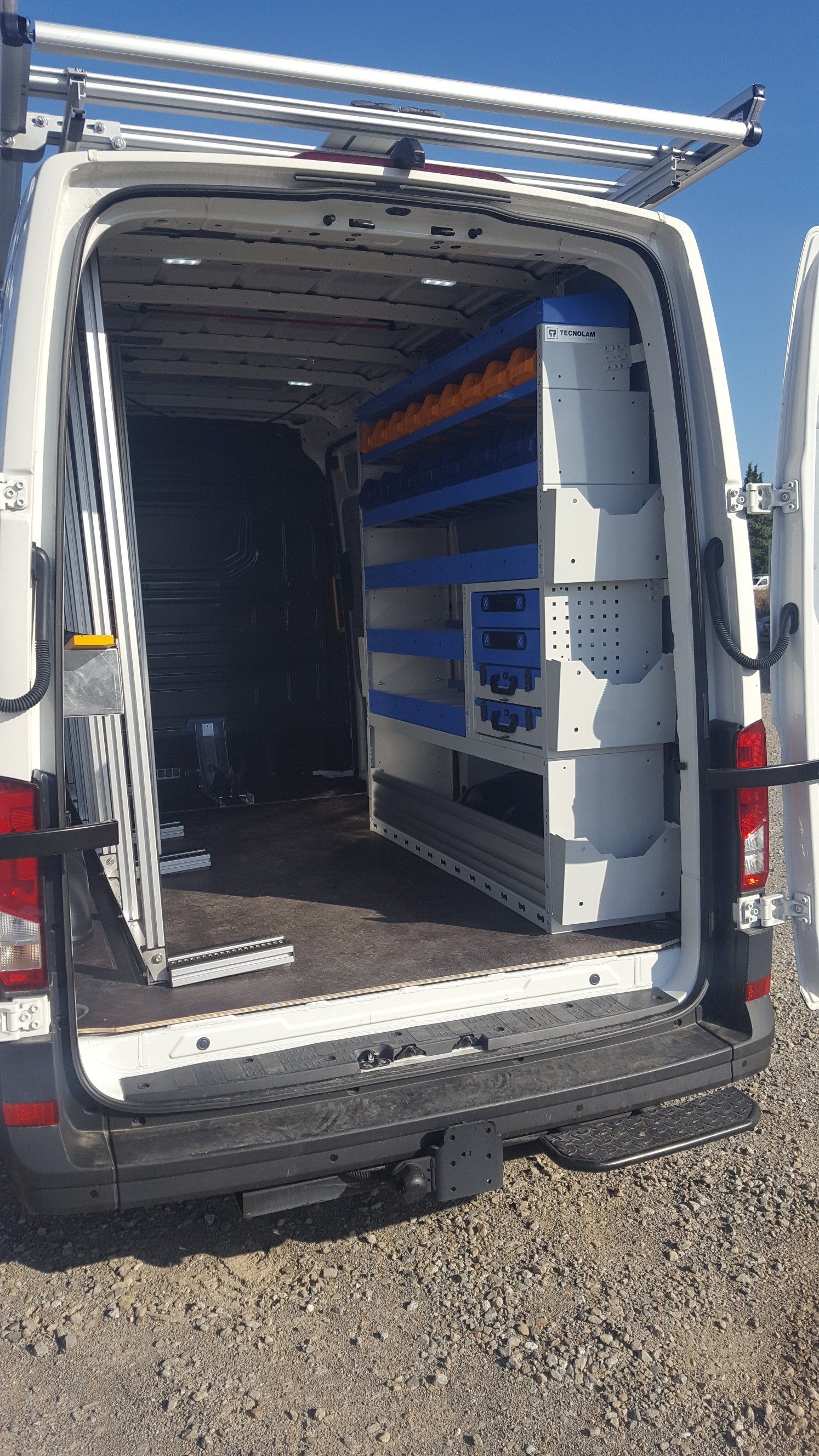 Aménagement fourgon par Carrosserie Dejean