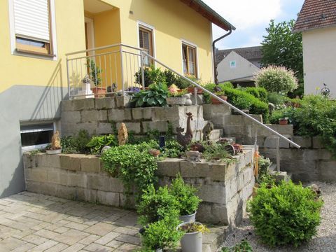 Metallbau Neumarkt | Geländer aus Glas und Metall