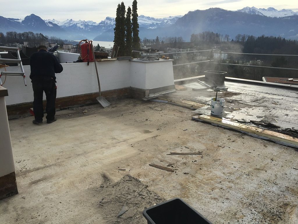 Kurt Buholzer Bedachungen Fassadenbekleidungen Bauspenglerei Blitzschutzanlagen