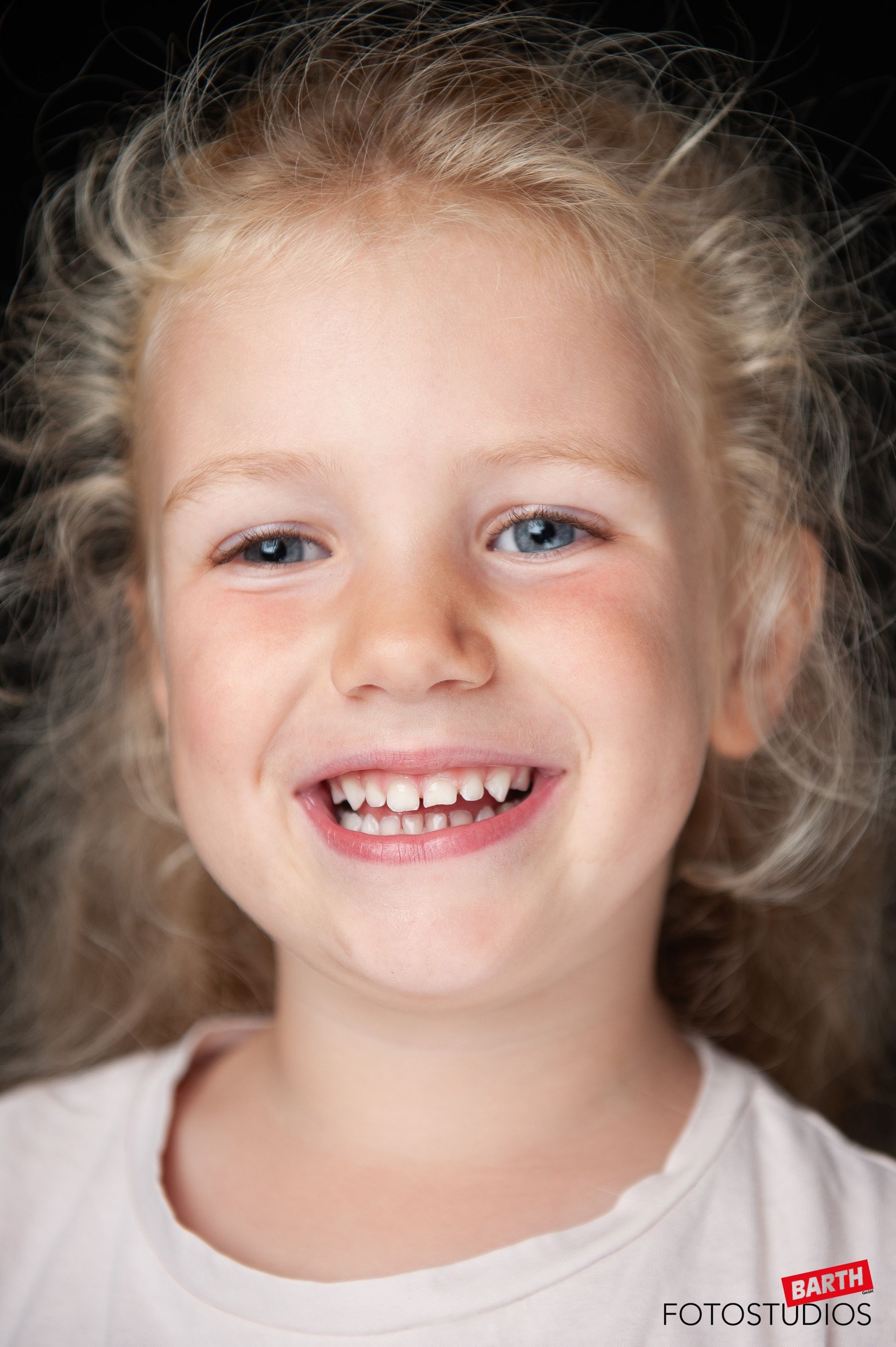 Lachendes Kindergesicht