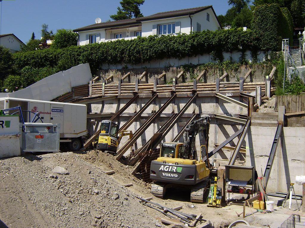 Oberengstringen, 2 DEFH Sette