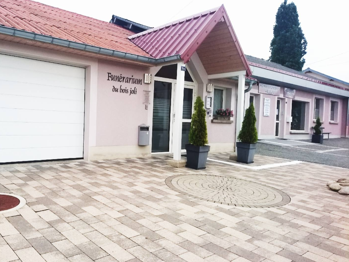 Le funérarium du Bois Joli.