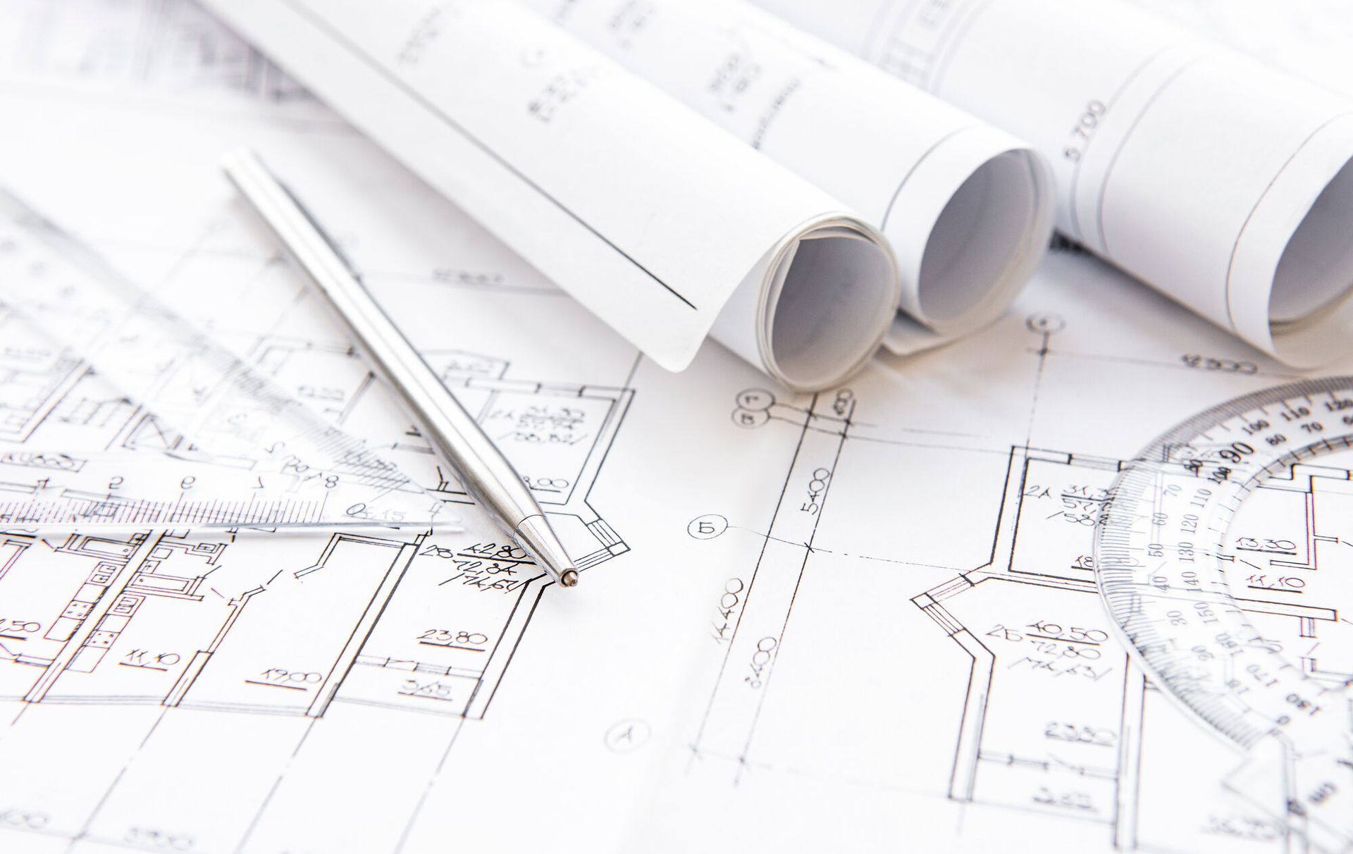 Inoplan Gebäudetechnik GmbH – Nahaufnahme eines Bauplans für ein Gebäude