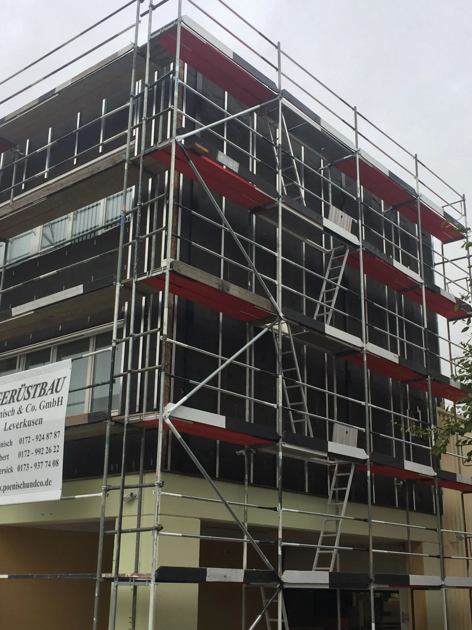 Frontansicht vom Umbau des Bürogebäudes Ernst Blissenbach GmbH