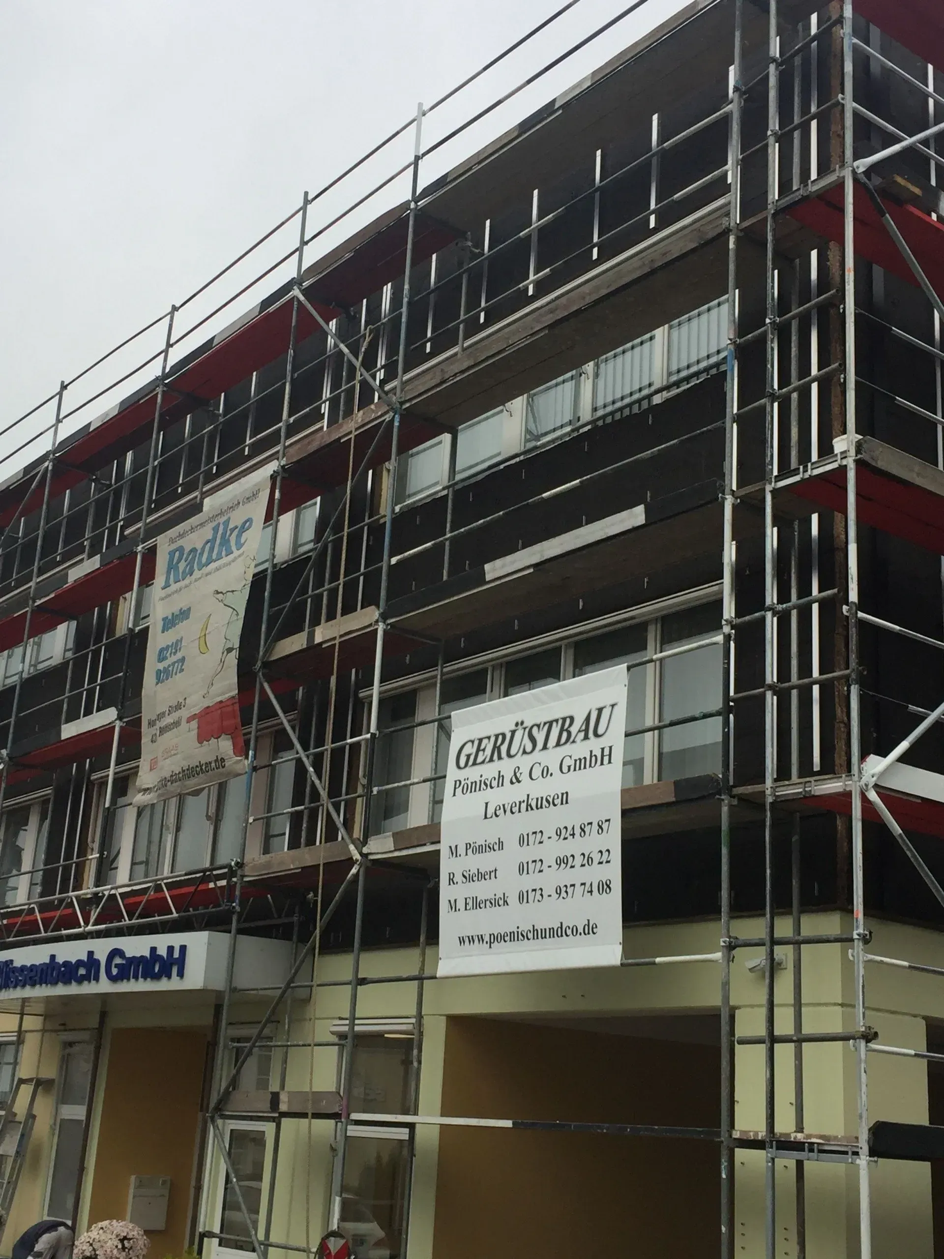 Frontansicht vom Umbau des Bürogebäudes Ernst Blissenbach GmbH