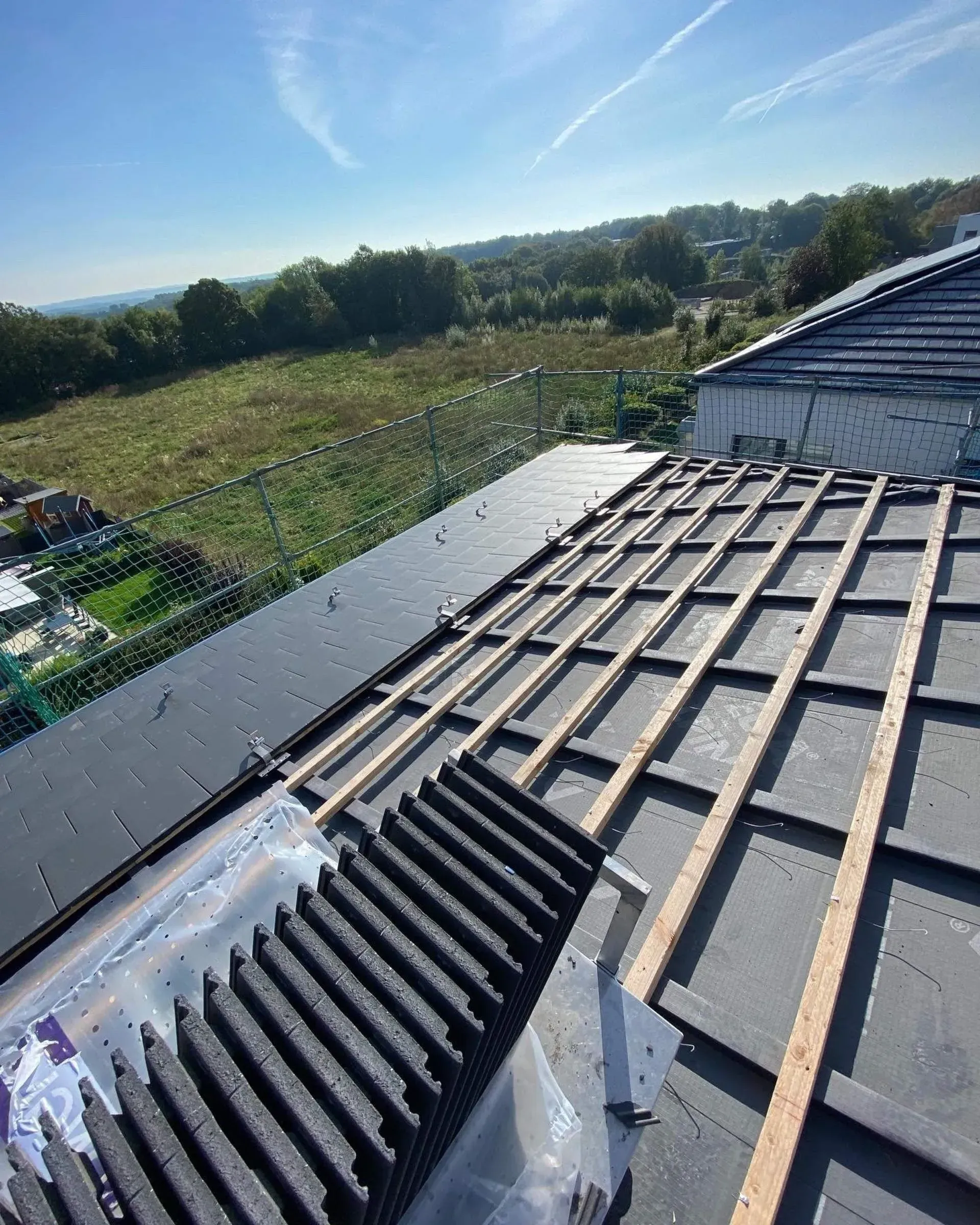 Holzgerüst auf dem Dach, Vorbereitung auf Dachdeckung