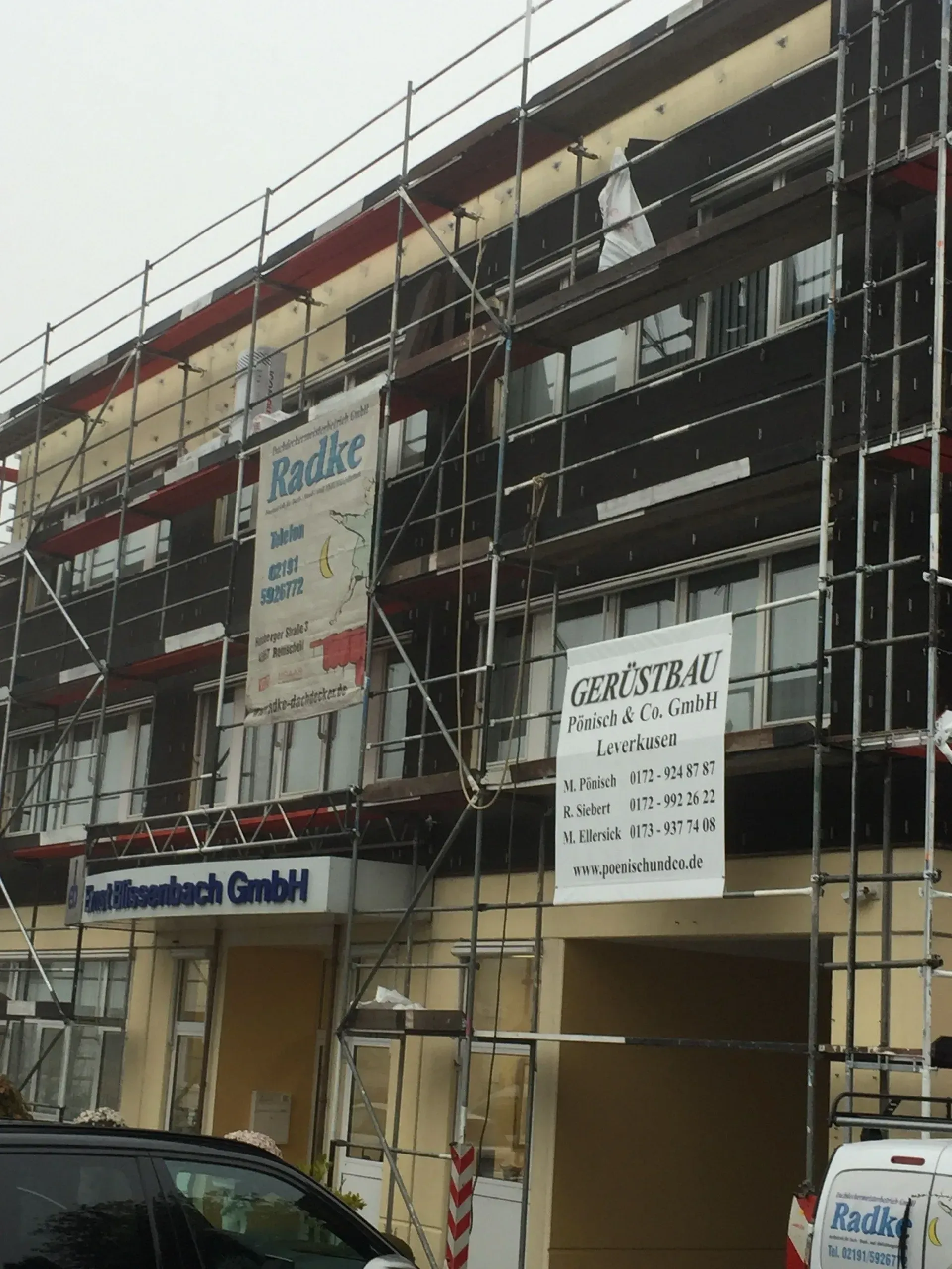 Frontansicht vom Umbau des Bürogebäudes Ernst Blissenbach GmbH