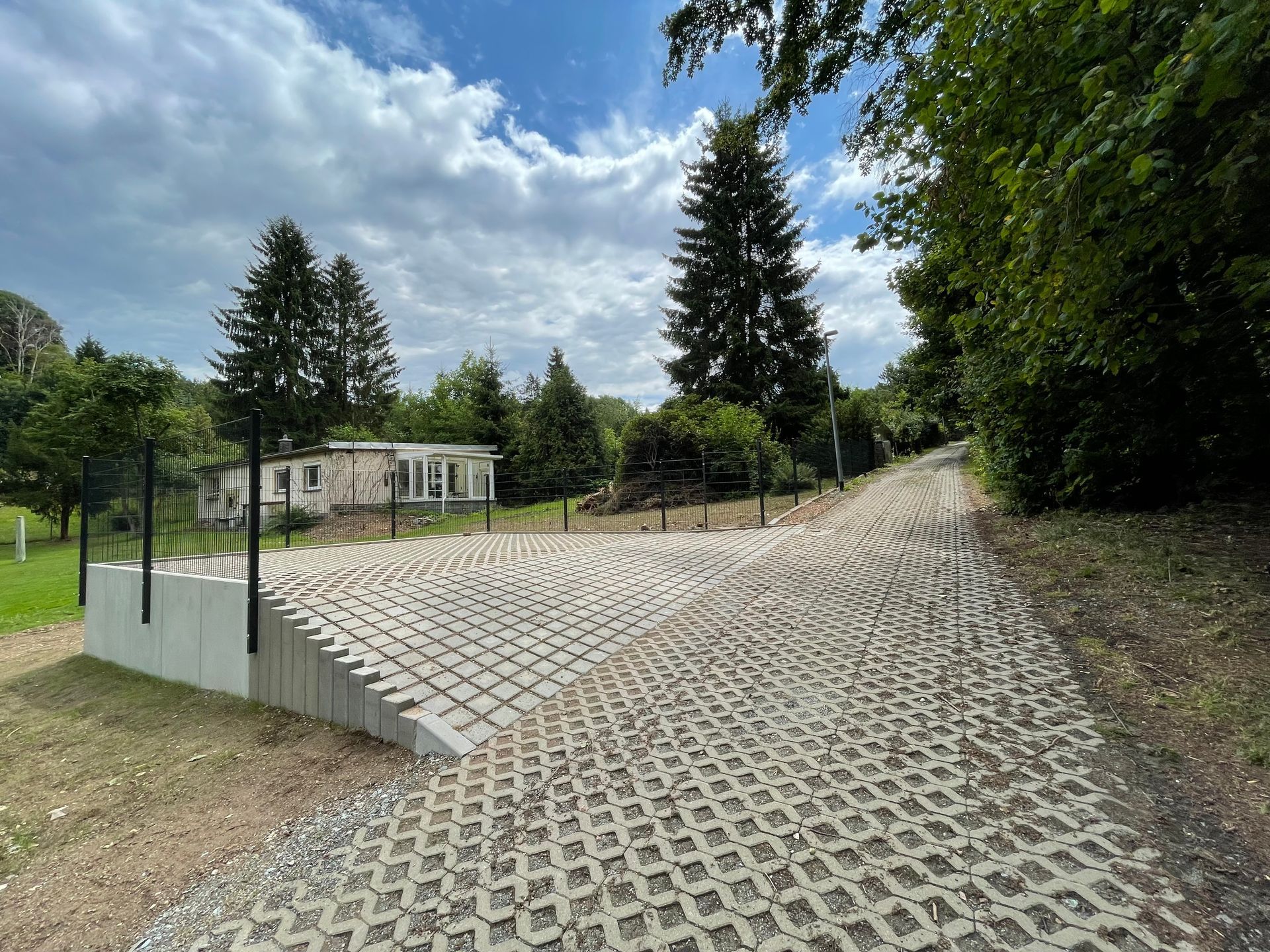 Herste lung PKW-Stellplatz