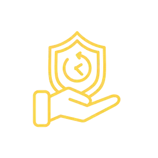 Una mano sostiene un escudo con un reloj sobre él.