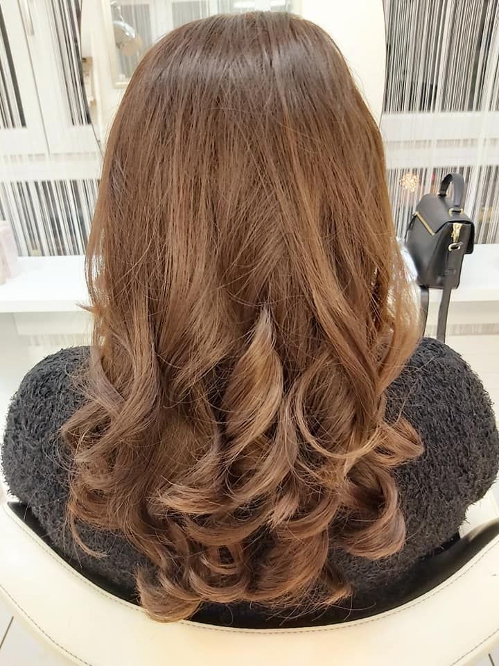 Färbung - coloration - Coiffure Ermina - Aesch BL