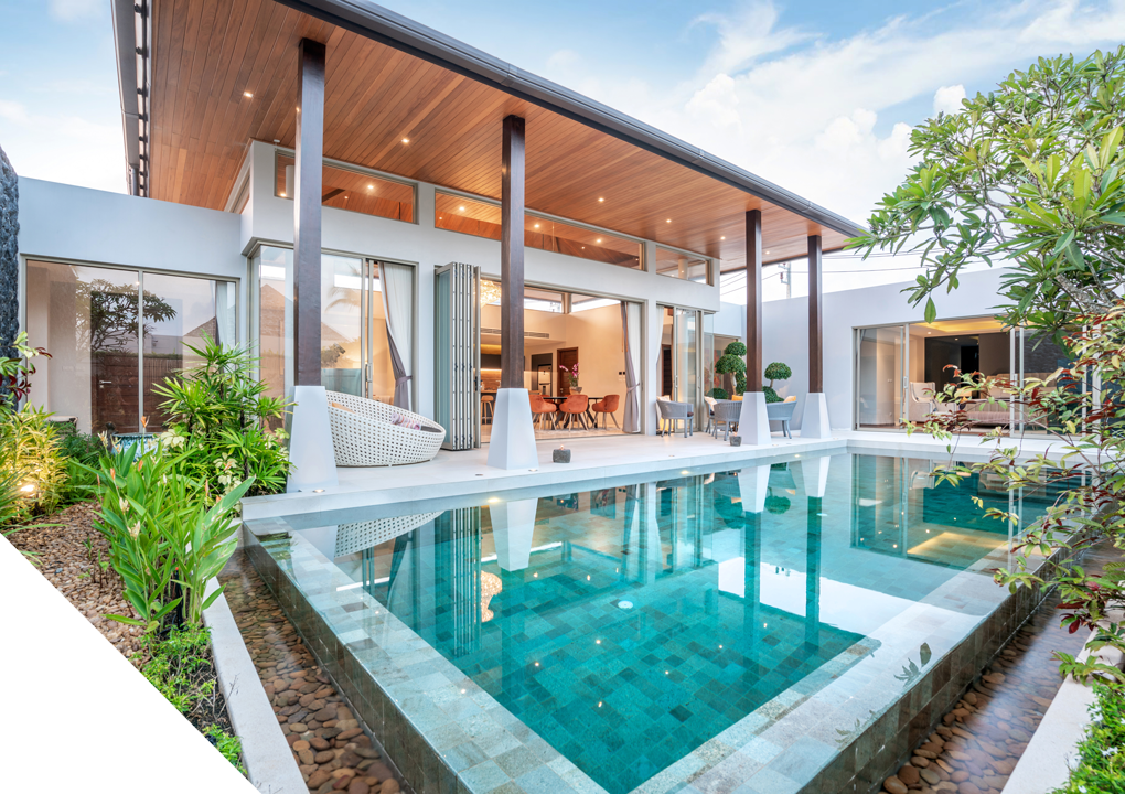 Villa et piscine personnalisée