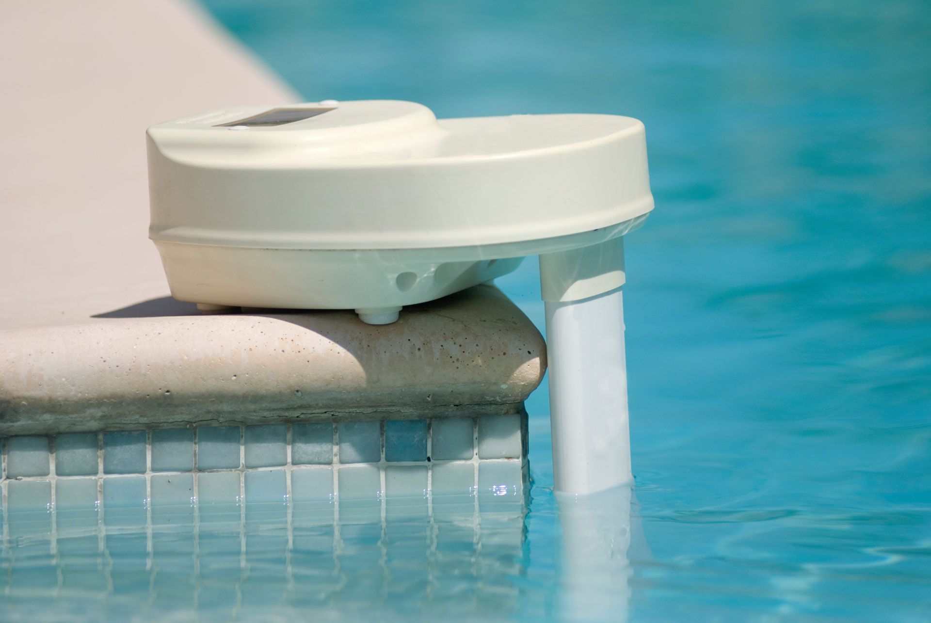 Alarme de détection d'intrusion dans la piscine