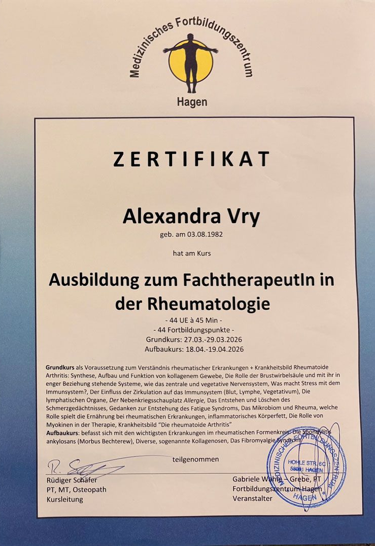 Deutsche Urkunde für Alexandra Vry mit dem Titel „Zertifikat“ für die Facharztausbildung in Rheumatologie, mit blauem Stempel.