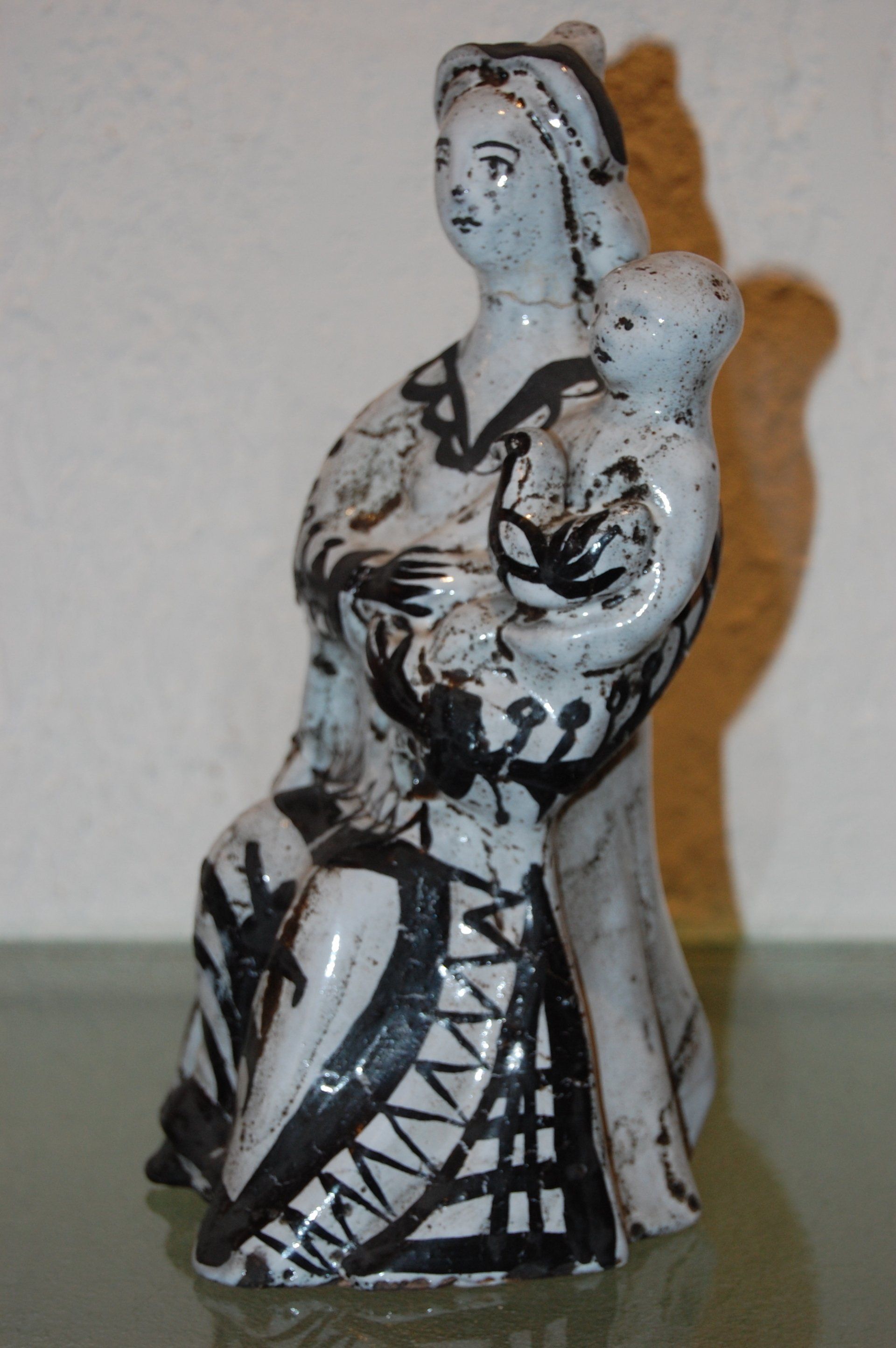 Céramique ancienne et moderne statuette