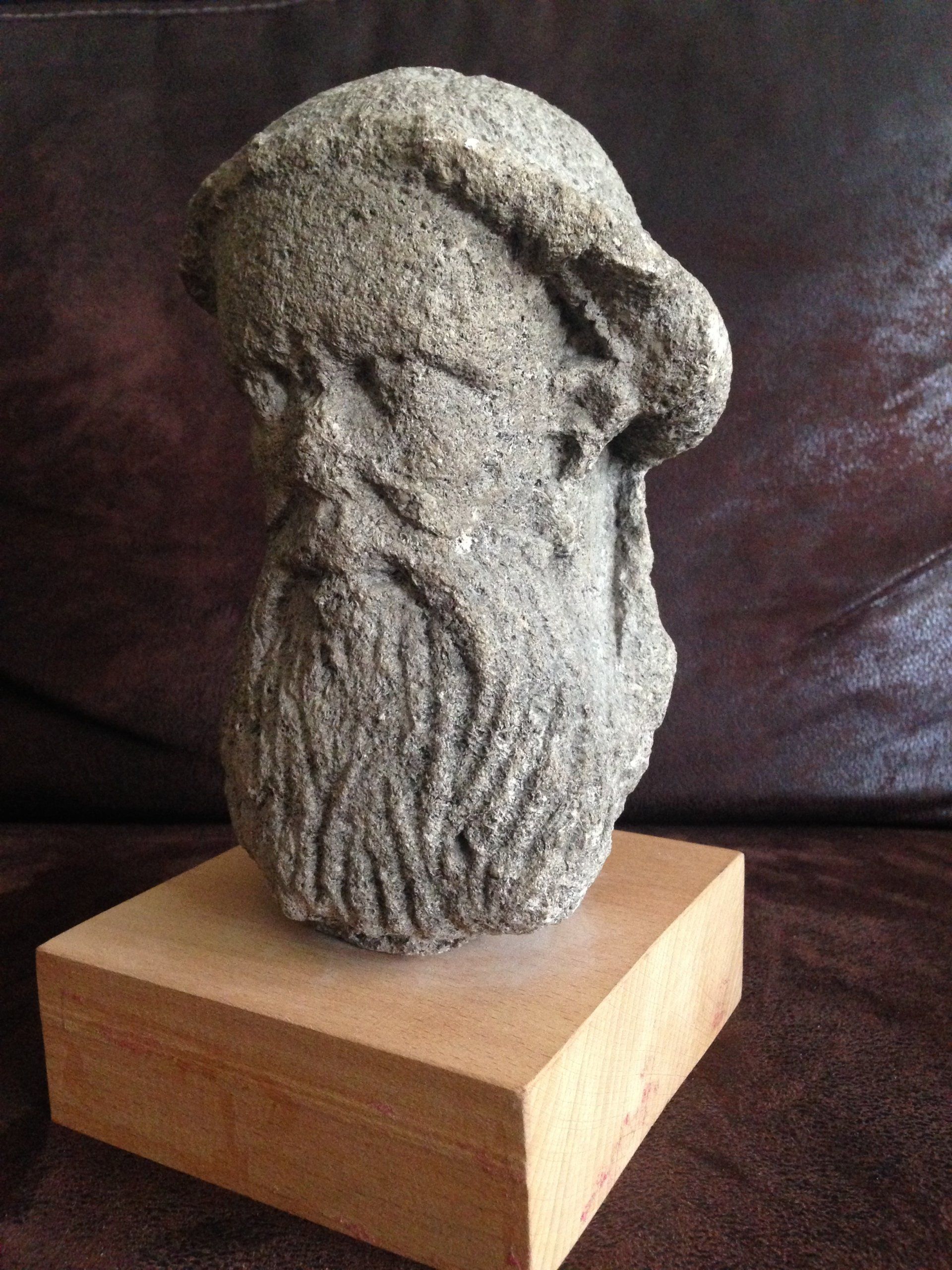 Sculpture haute époque homme