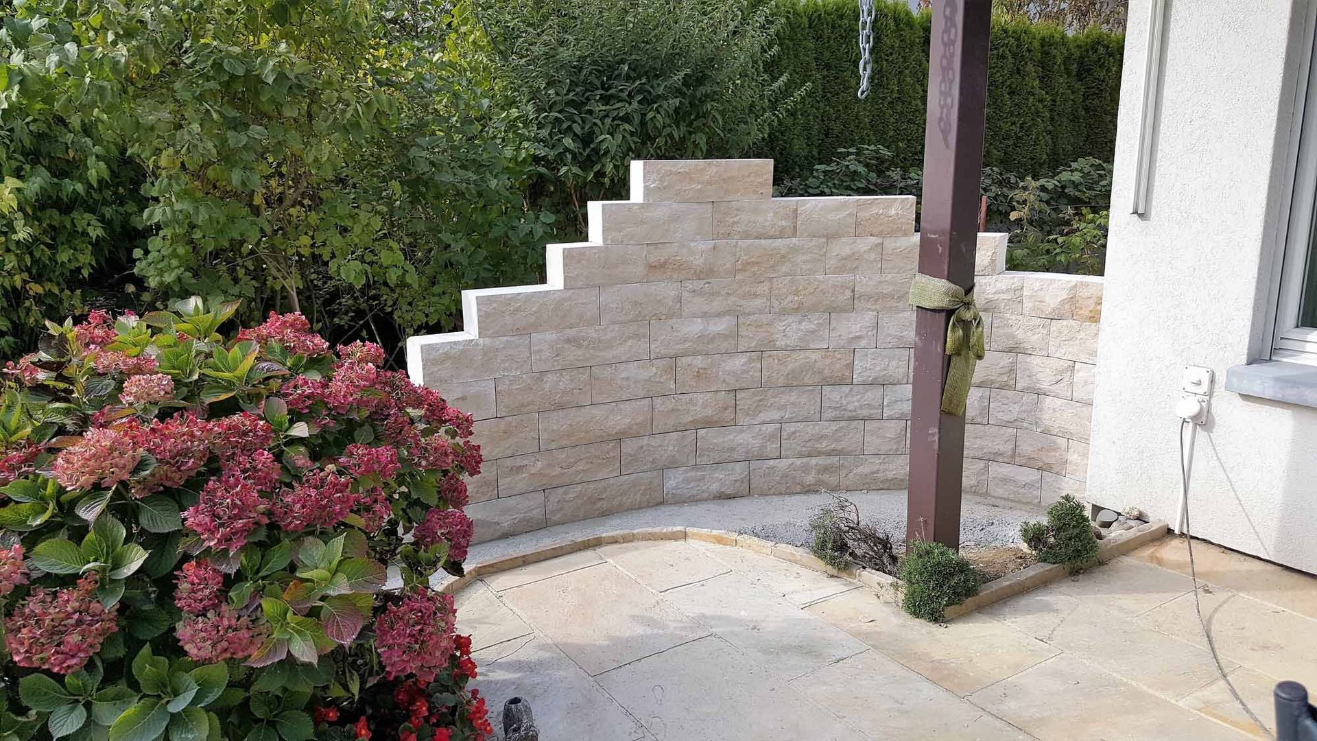 Natursteinmauer - Knobel AG - Schwanden