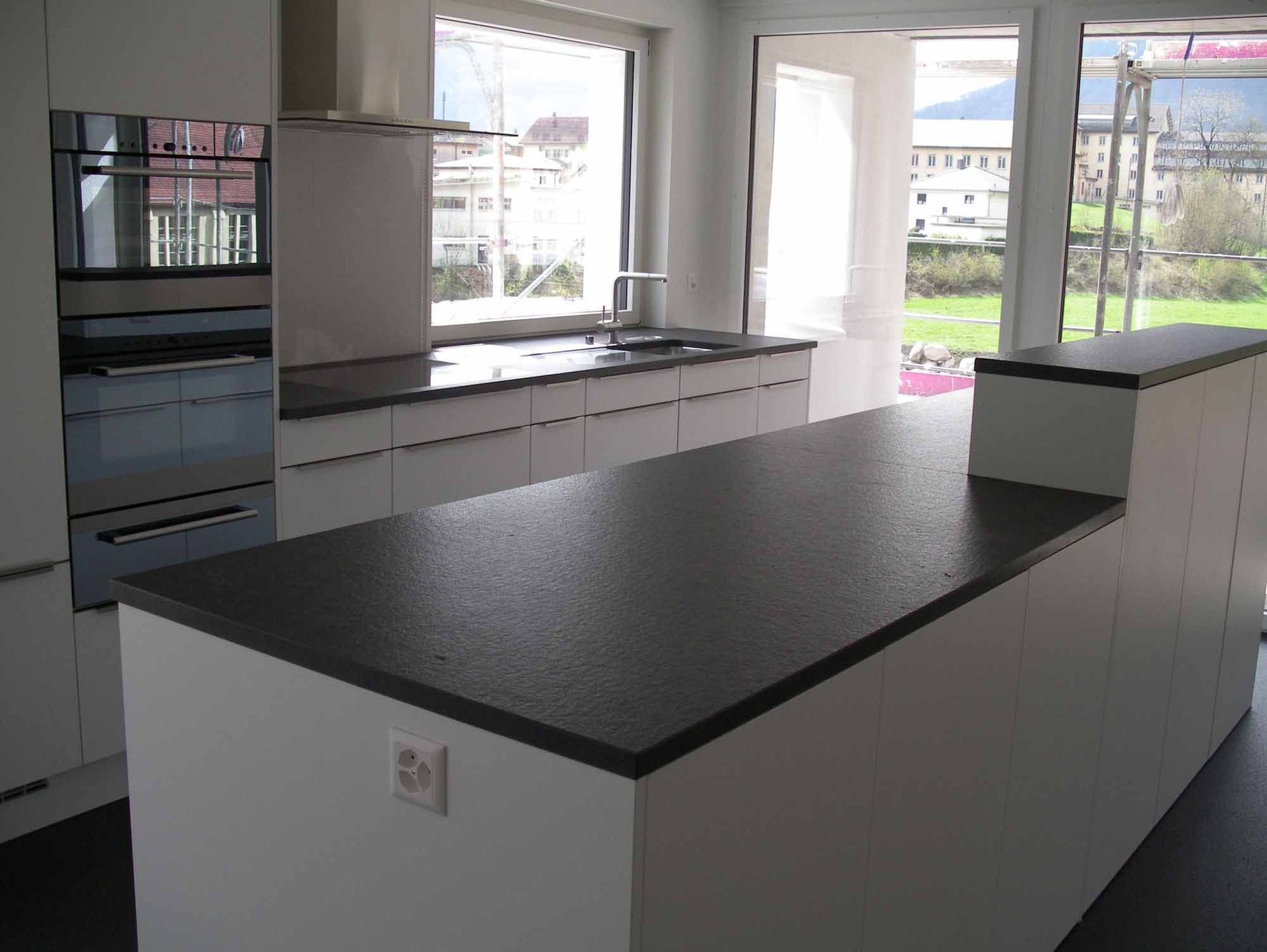 Küchenabdeckung - Knobel AG - Schwanden