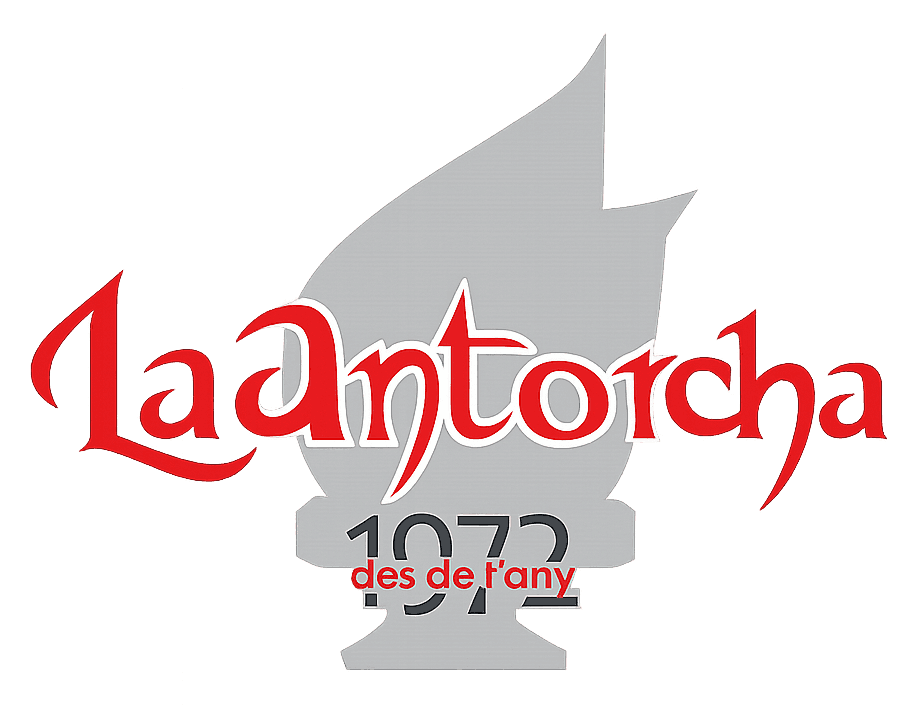 Logotipo de LaAntorcha en rojo y gris con el texto &ldquo;1973&rdquo; y &ldquo;des de l'any&rdquo;.