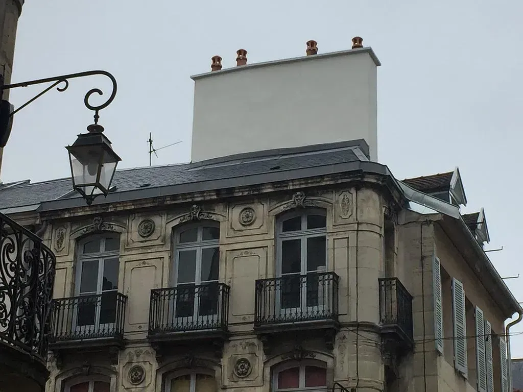 Toiture ardoise avec zinguerie